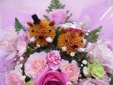 結婚祝いのぴんぽんアレンジ｜「花の丘　カウベル」　（愛知県長久手市の花キューピット加盟店 花屋）のブログ