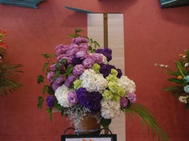発表会のスタンド花をお届けしました｜「花の丘　カウベル」　（愛知県長久手市の花キューピット加盟店 花屋）のブログ